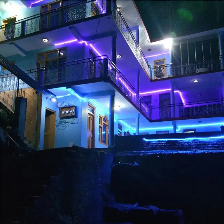 Pinewood Inn Kasol