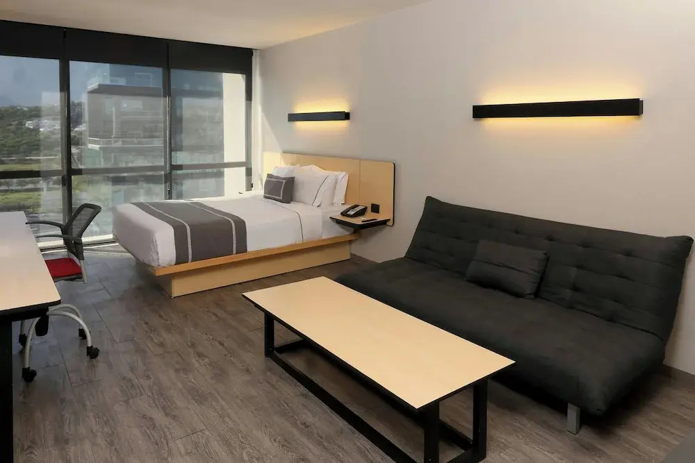 City Express Plus by Marriott Monterrey Galerias - Chambres