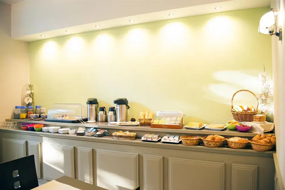 Hotel photo 11