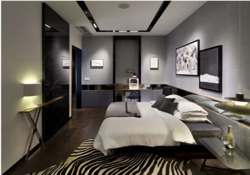 Expressionz Professional Suites by 7kgTravellerHome