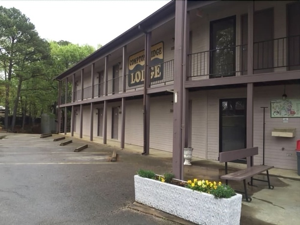 Compton Ridge Resort