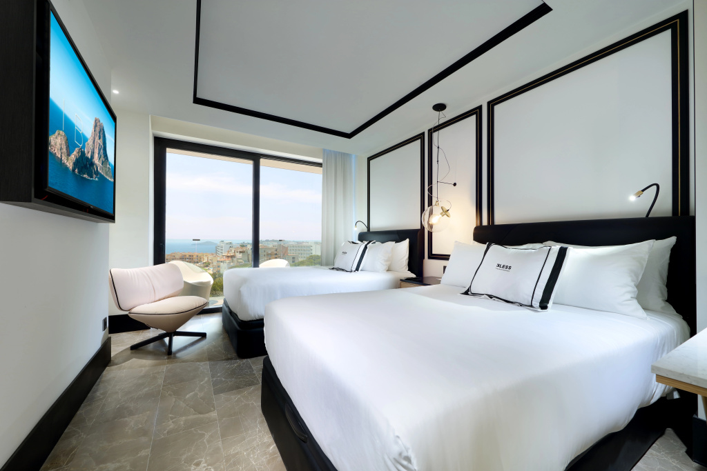 BLESS Ibiza Cala Nova - The Leading Hotels of the World - Général