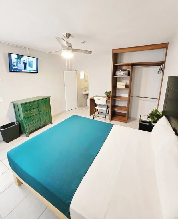 Comfort room