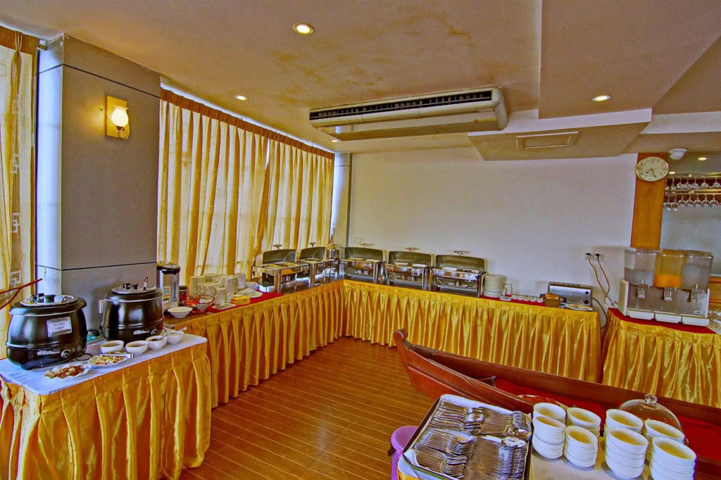Hotel photo 11