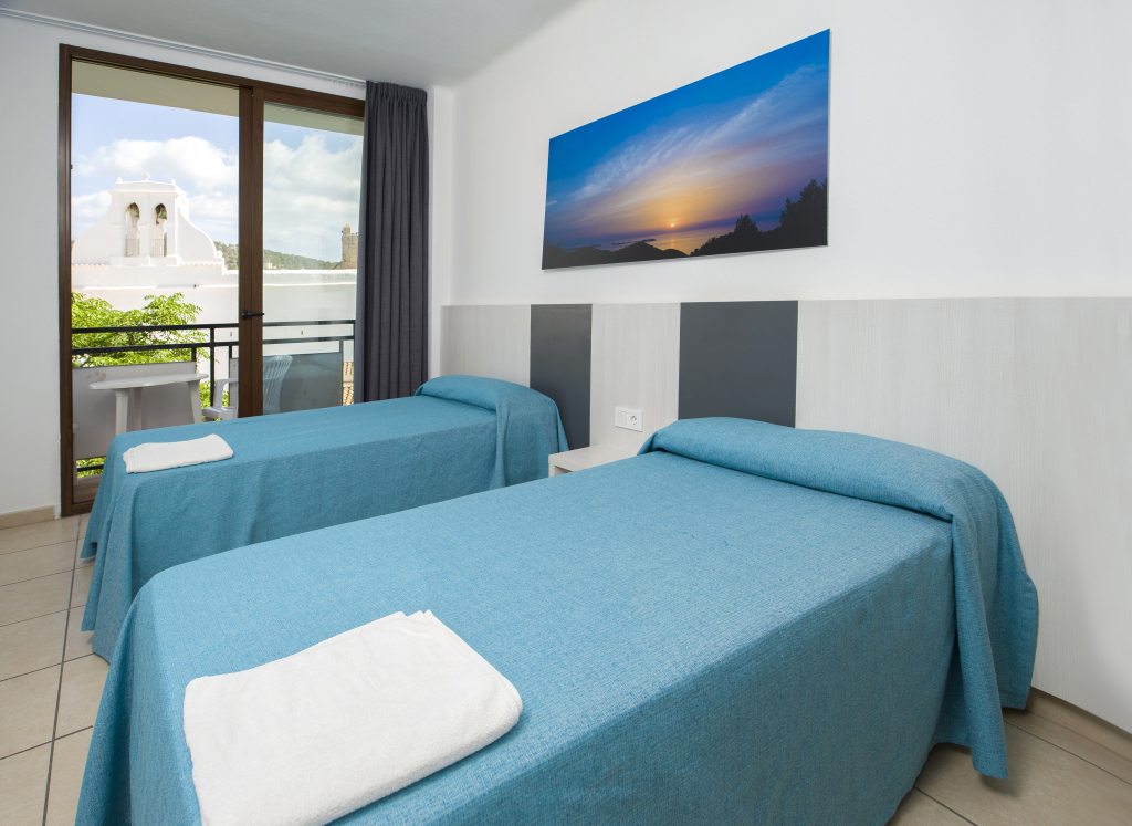 Apartamentos Tramuntana by null