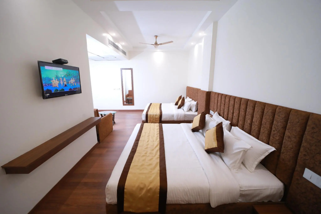 Superior room