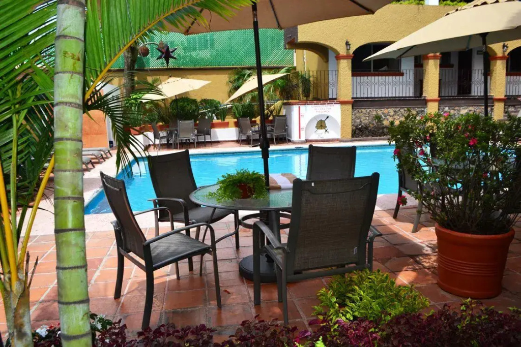 Hotel Rinconada De Cortes