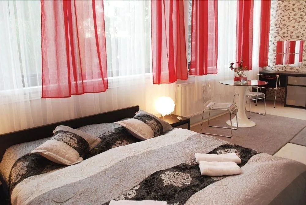 Hotel Black & White - Général