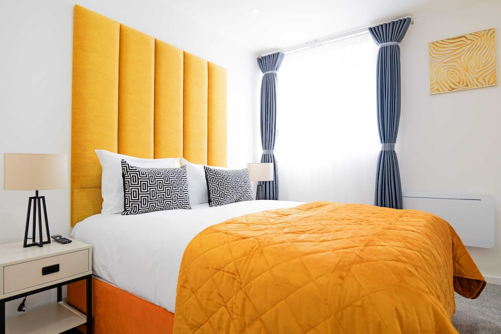 The Wembley Crown Luxe 1 Bed Flat