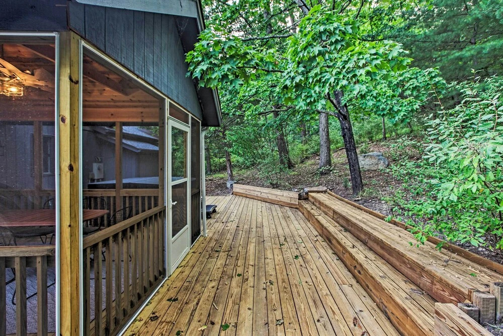 Massanutten Resort Home w/ Deck + Mountain Views!