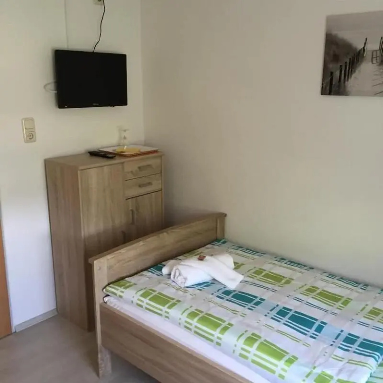 Gaststätte und Pension Frankenstube - Chambres