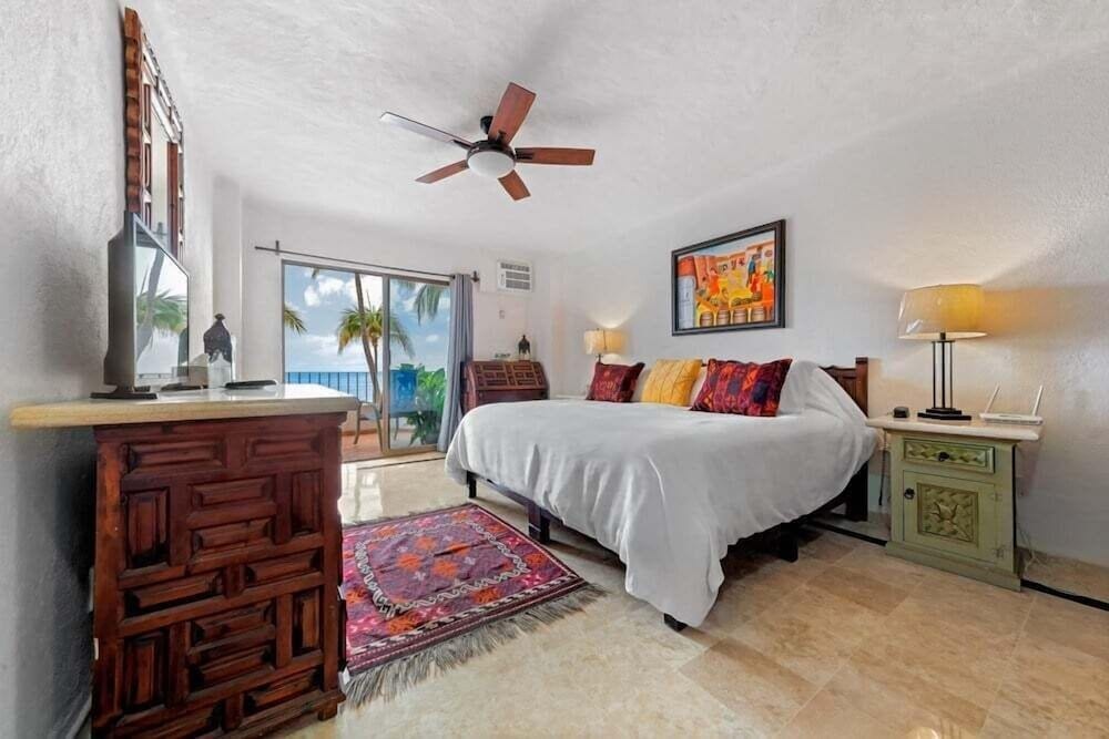 Ocean View 2Br Condo-balcony-beach-pool - 212 — 2