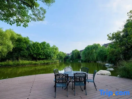 Luoyang Jinghuyuan Bed and Breakfast (Longmen High-speed Rail Station Shisanfang Branch) in Luoyang