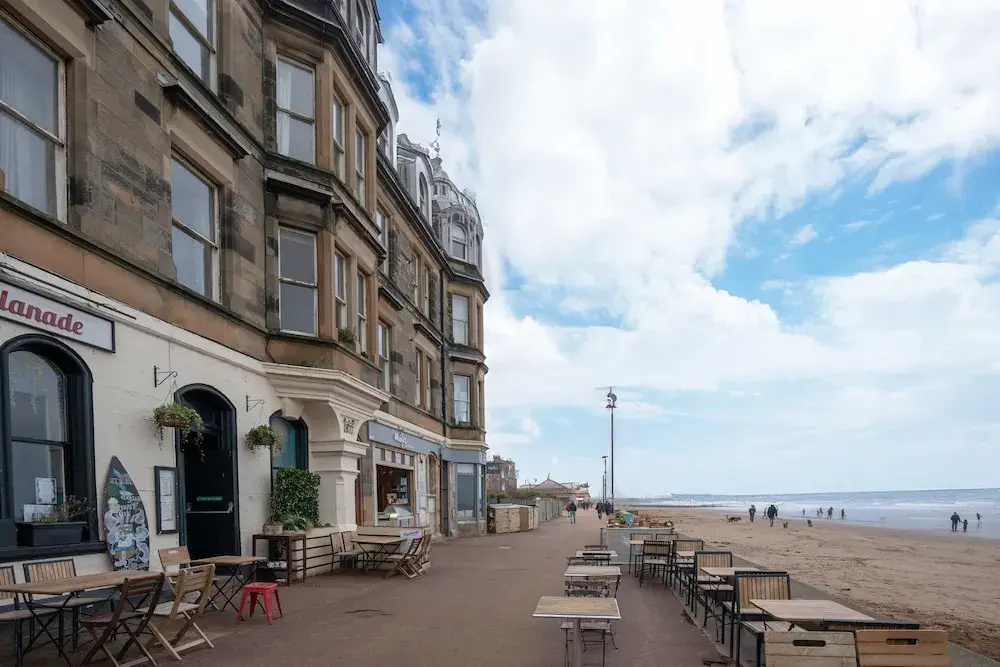 Luxury Apartment - Portobello