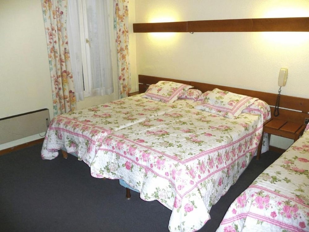 Voir la photo 4 — Nouvel Hotel Paris 18