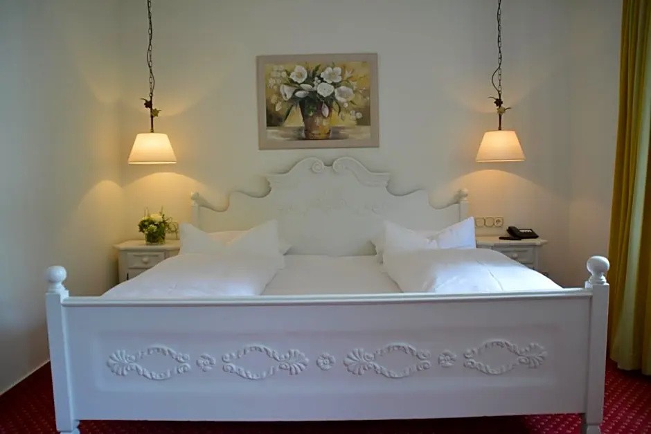 Landgasthof Hotel Hess - Chambres