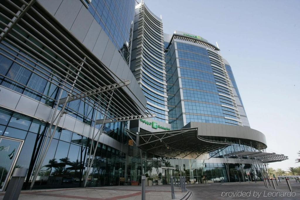 Holiday Inn Abu Dhabi Downtown, an IHG Hotel: Фото объекта из Shelterz