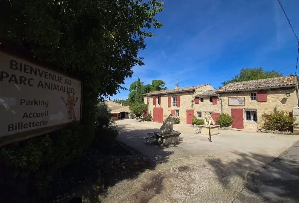 Voir la photo 1 — Village House in Pelissanne Near Luberon