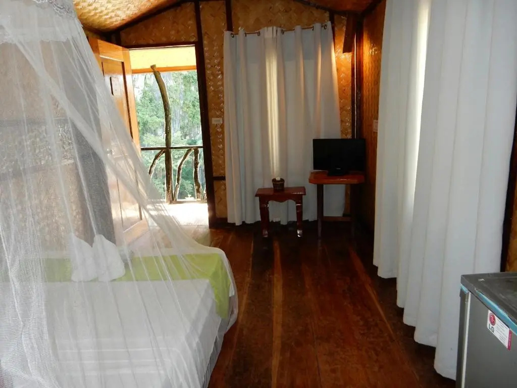 Standard Double room with balcony and with sea view (full double bed)
