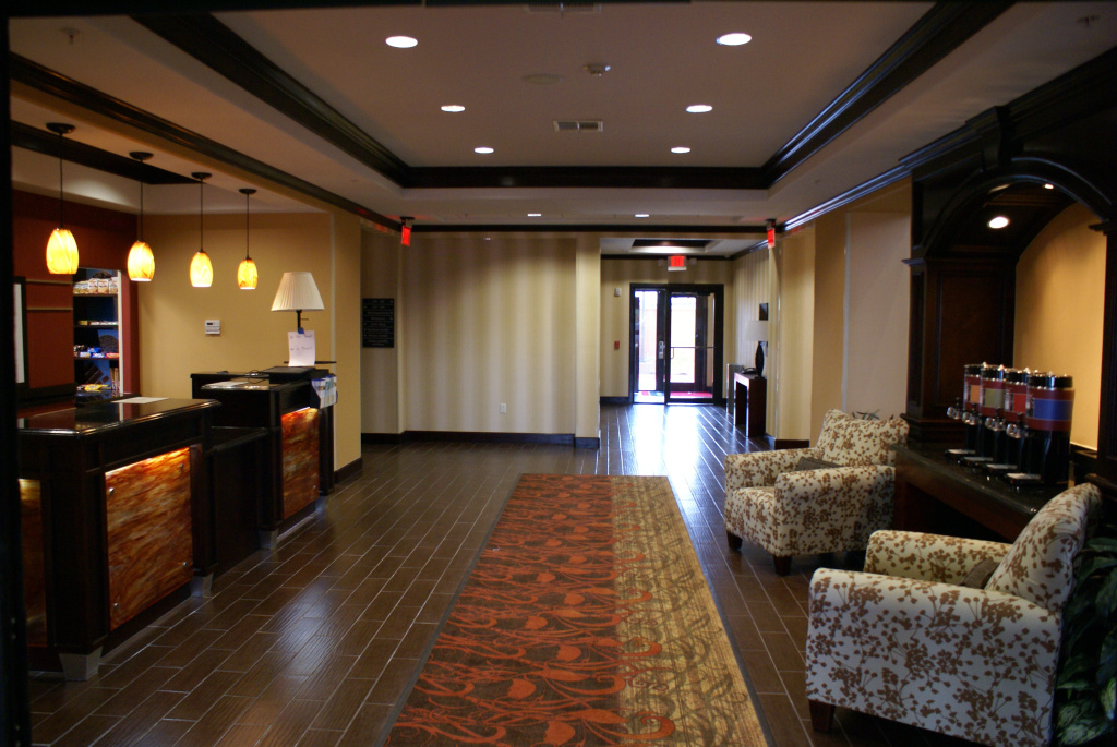 Lobby & Reception
