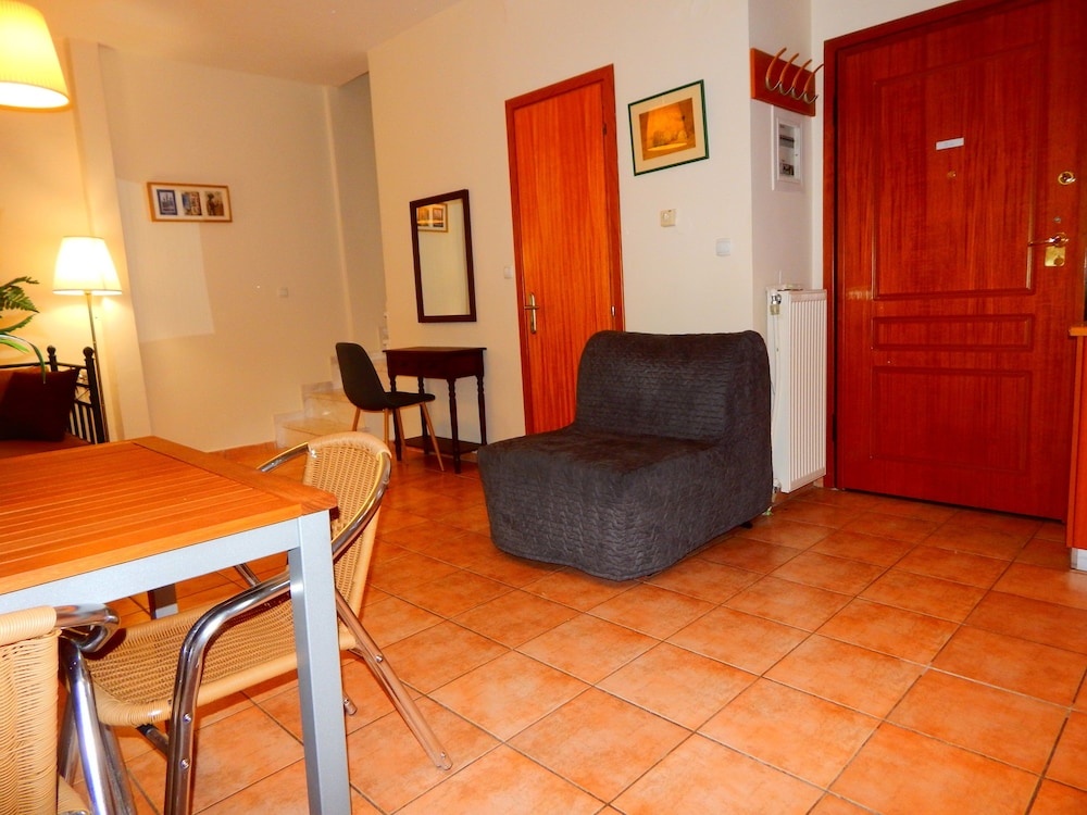 Kripis House — 4
