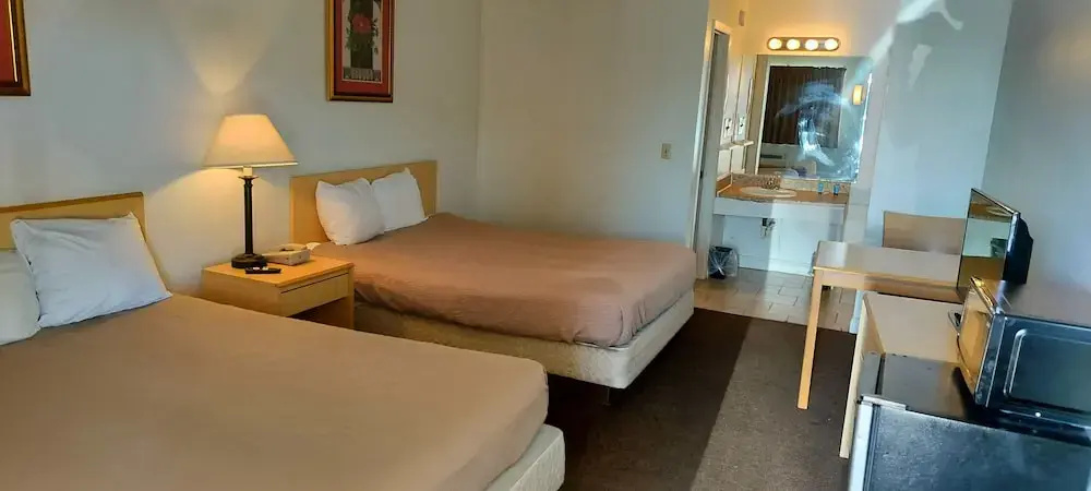 Economy Double room (full double bed)