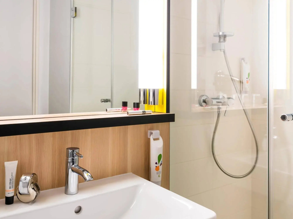 Afficher la photo 8 — ibis Styles Versailles Guyancourt