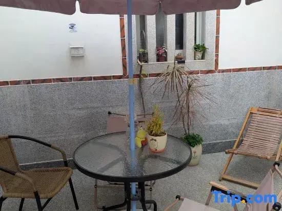 Lanshe Homestay
