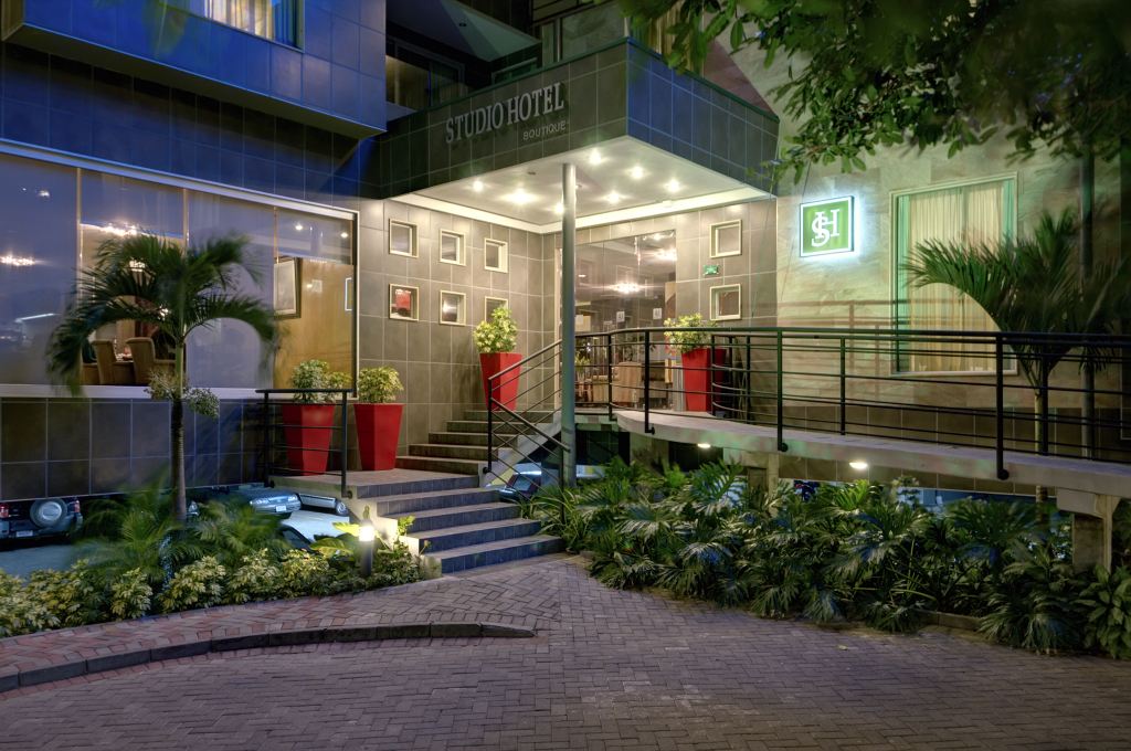 Studio Hotel by null