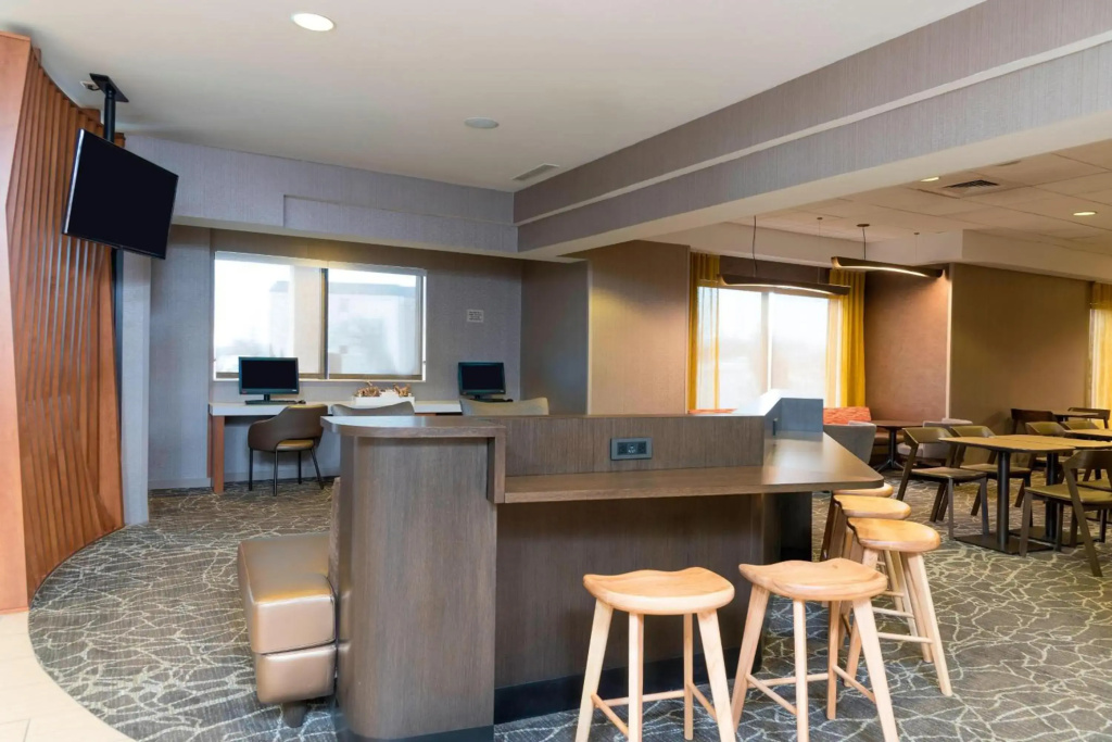SpringHill Suites by Marriott Grand Rapids North - фото 13
