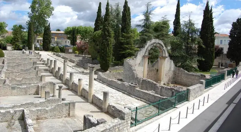 Vaison la Romaine