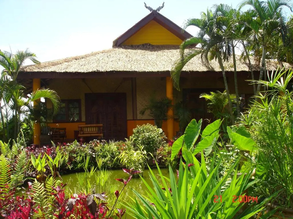 2 Bedrooms Bungalow