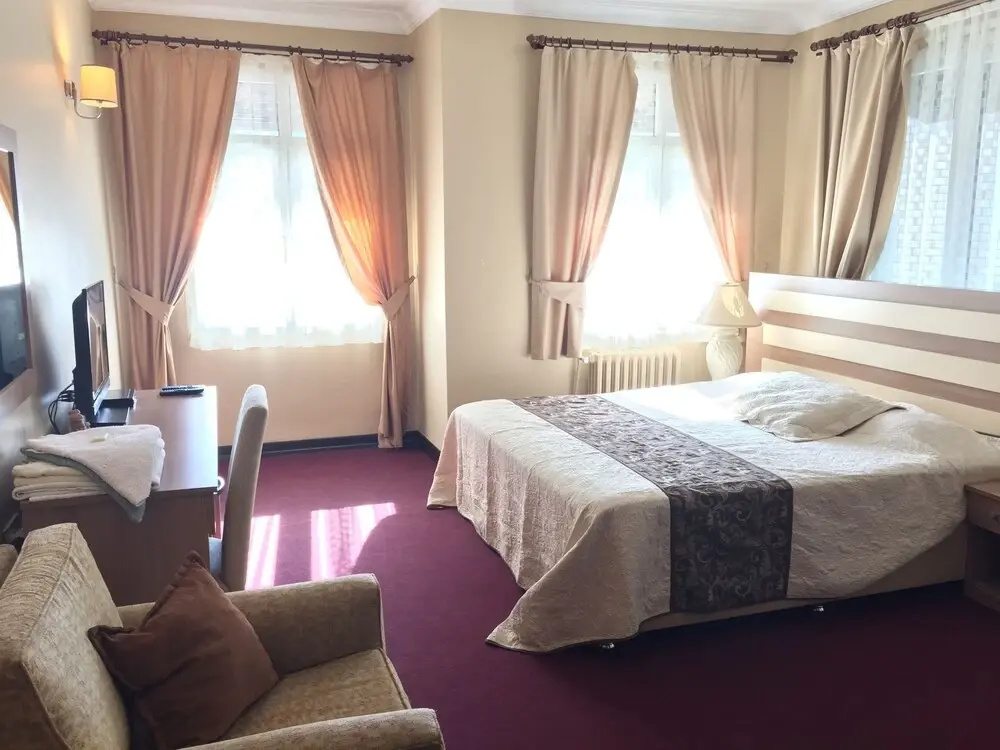 Standard Suite