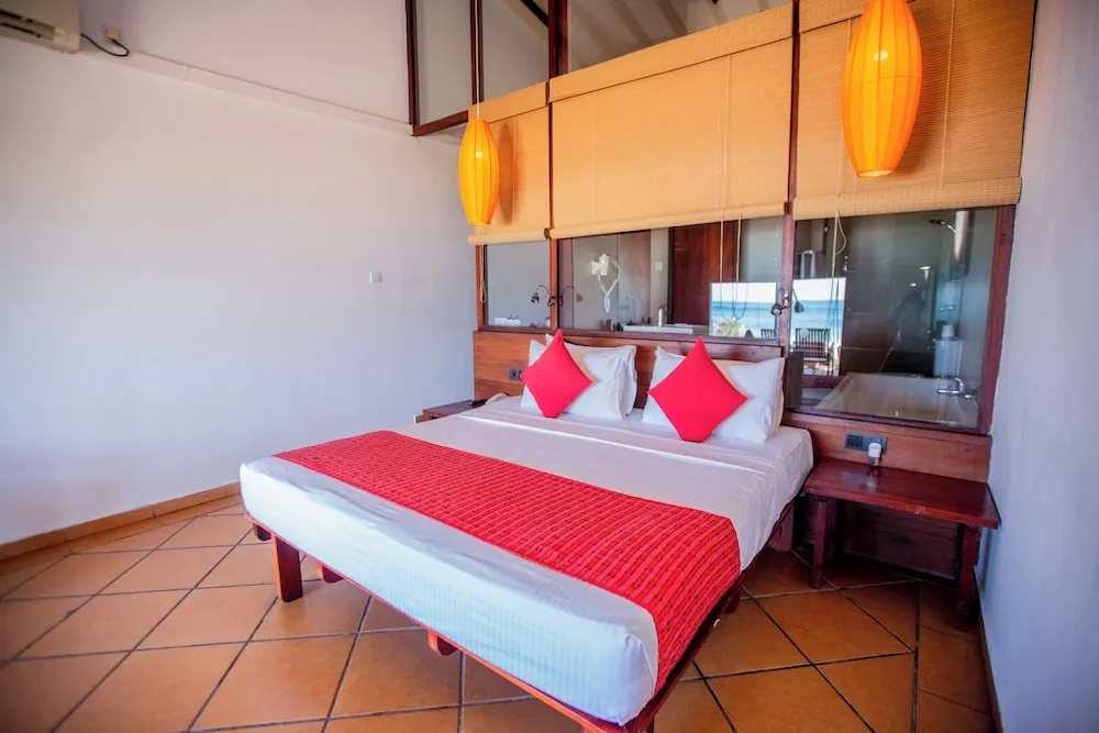 Deluxe Single room