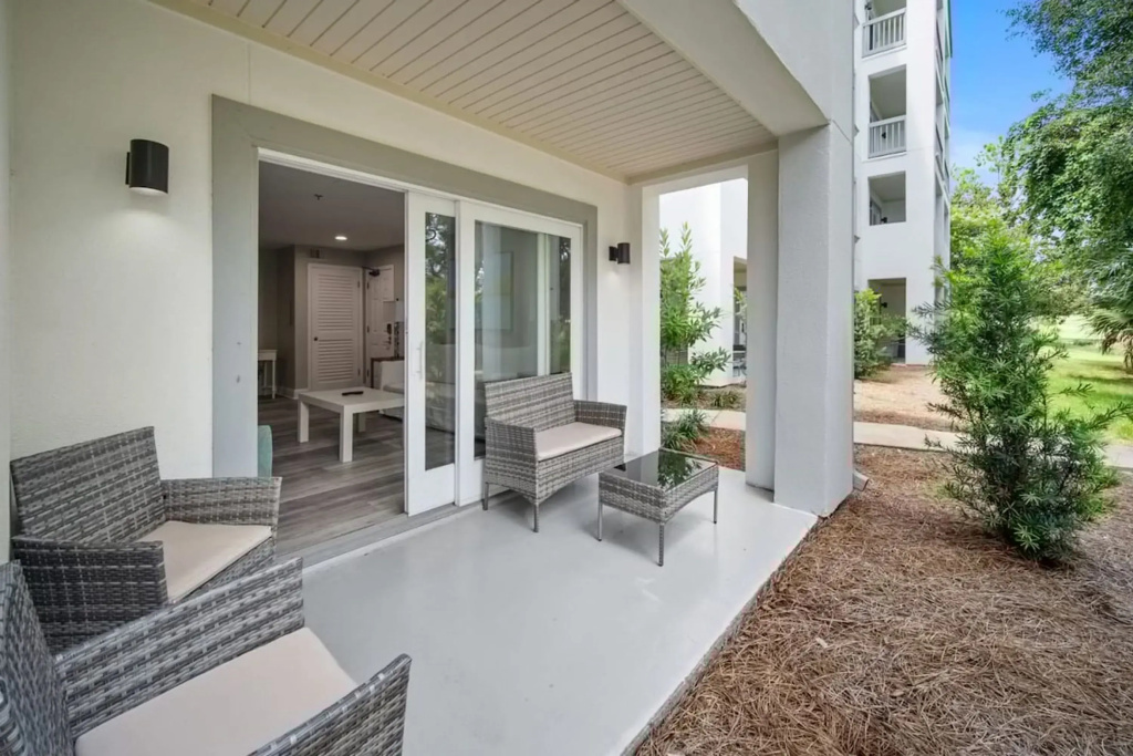 Quiet PCB Condo at The Cay Porch Free Parking, Panama City Beach