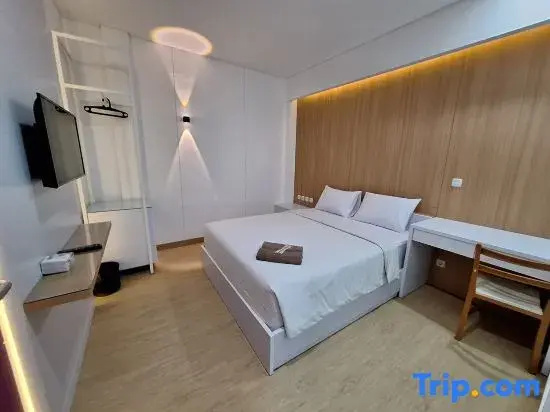 Classic Double room (full double bed)