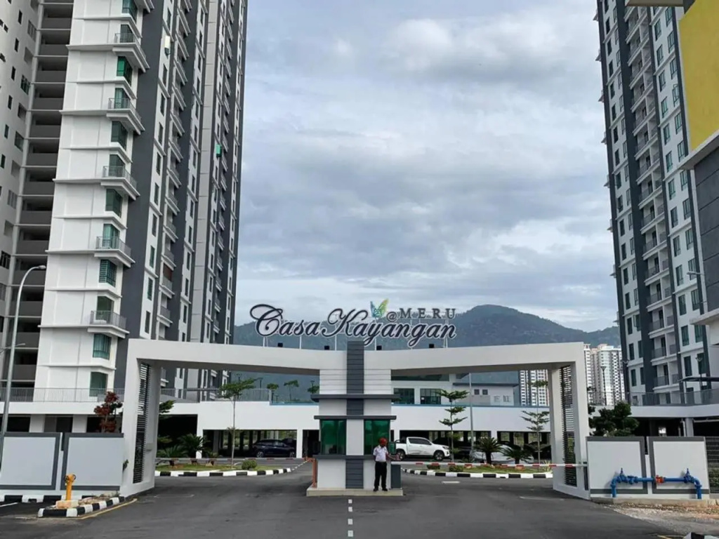 Casa Rarisa FEEL LIKE HOME Ipoh Meru Casa Kayangan Apartment Los t World Of Tambun & Casuarina - Pool View