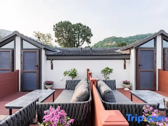 Floral Hotel· Taishan Jingshang Mountain hotel (Hongmen scenic spot store)