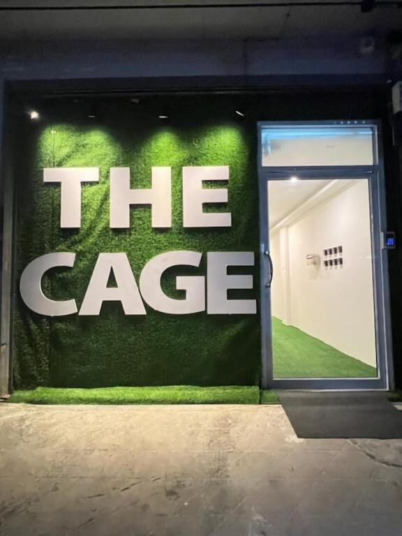 The Cage Yan Nawa