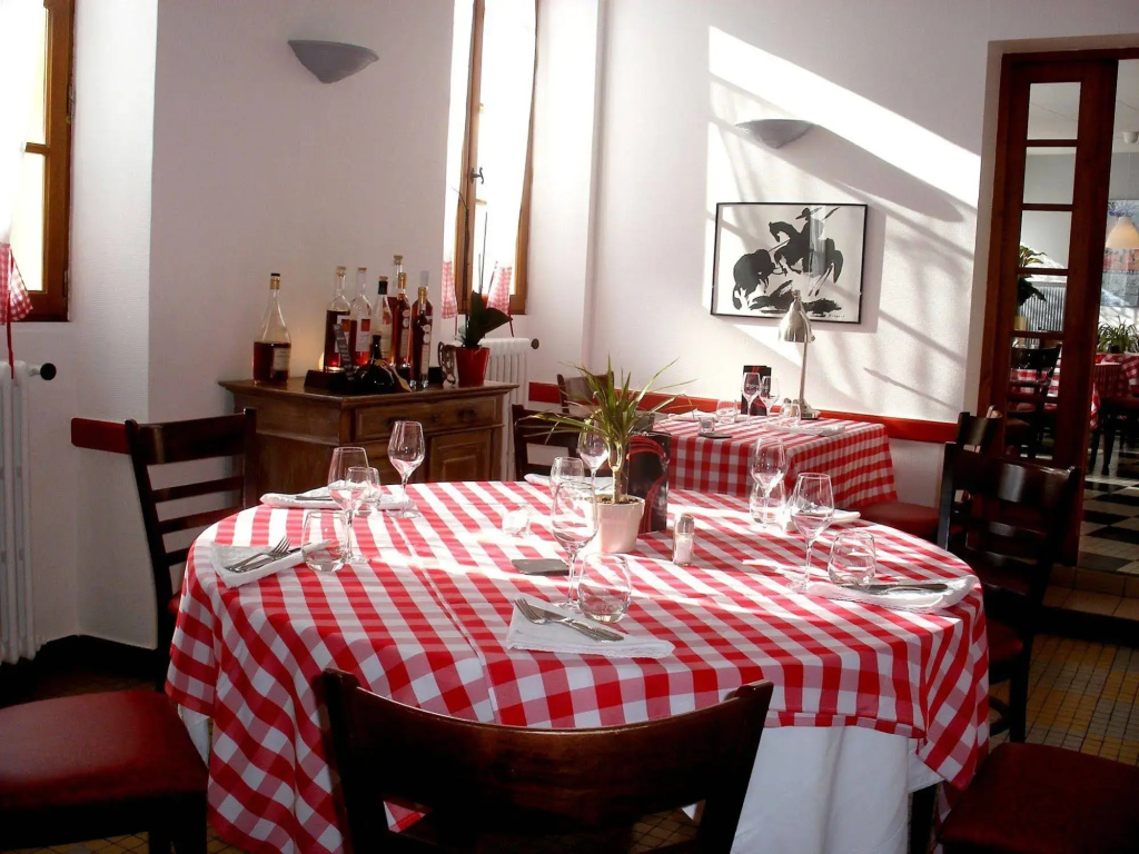 Logis Hôtel Restaurant Du Commerce - Général