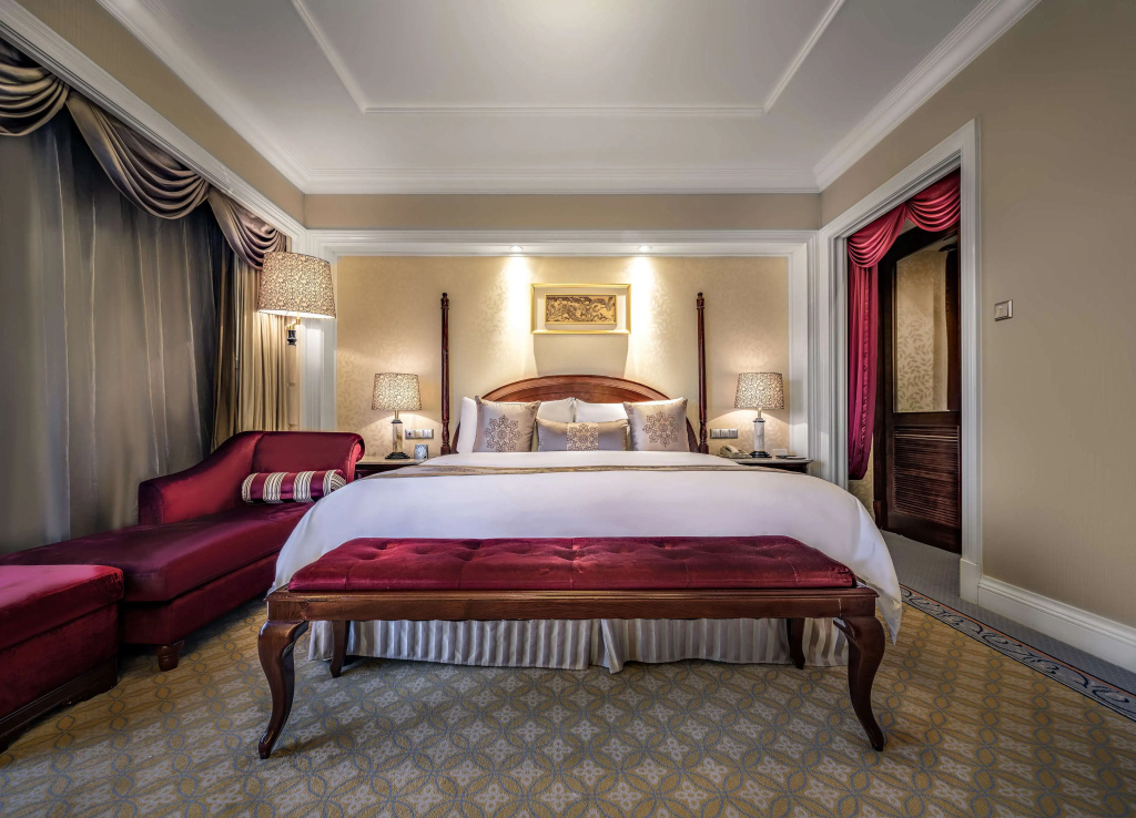 Deluxe Double room (full double bed)