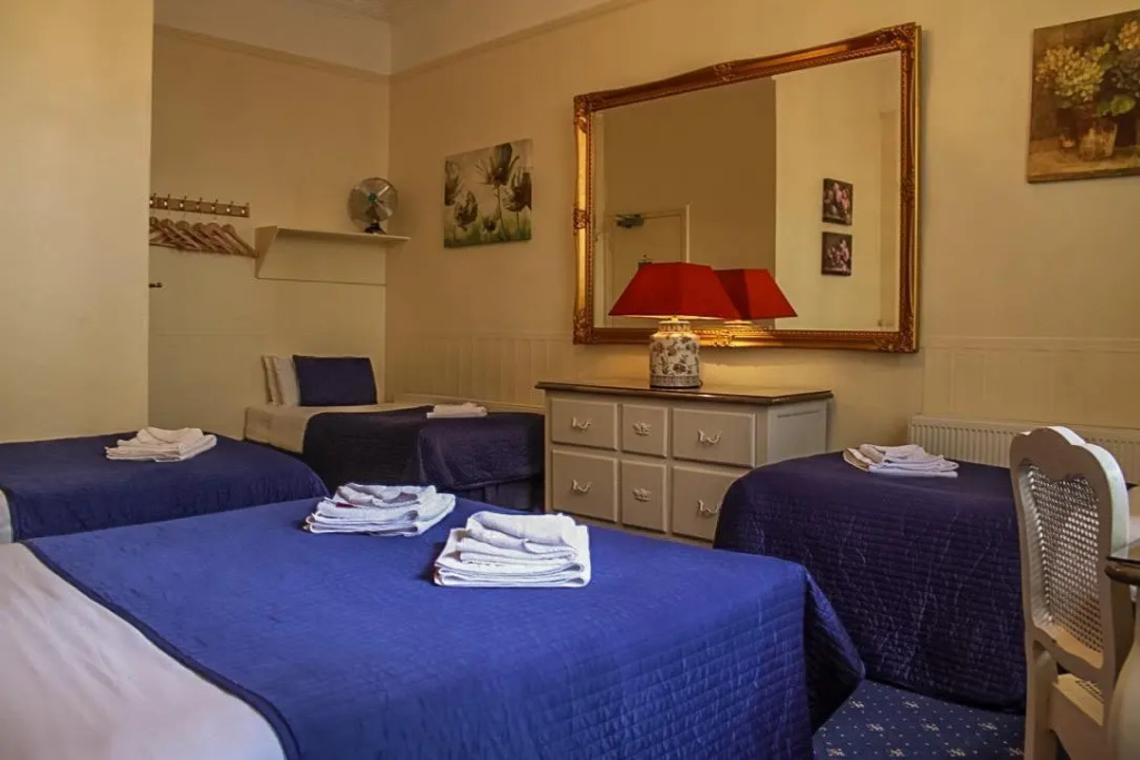 Standard Family room