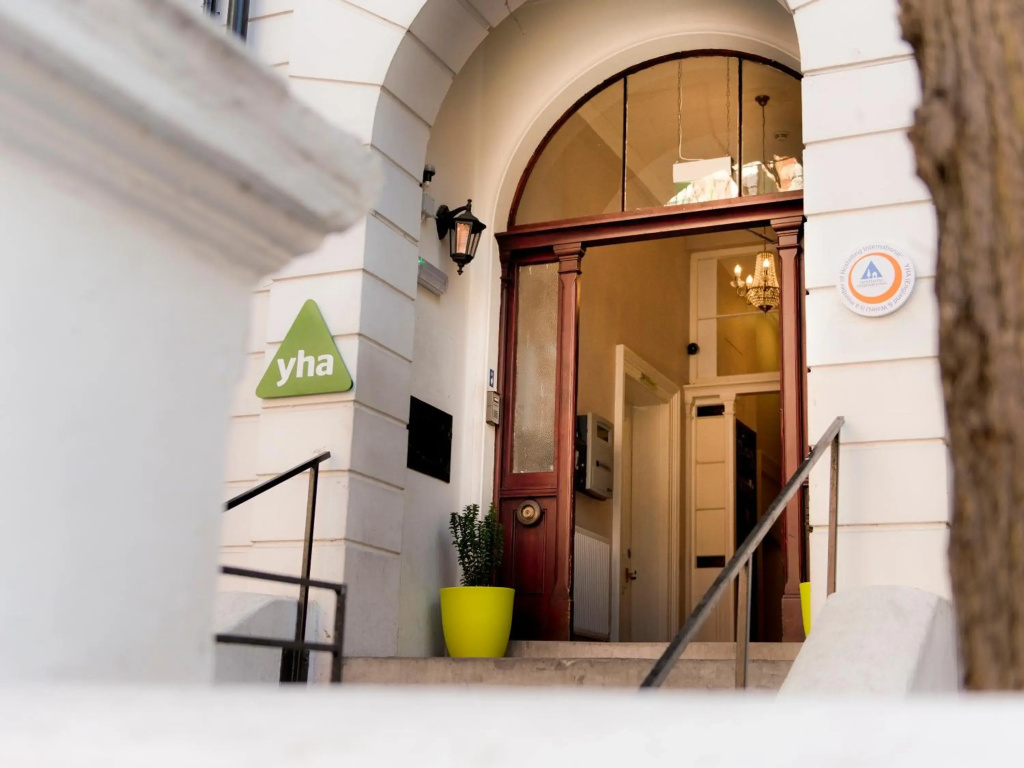YHA London Earl's Court - Hostel