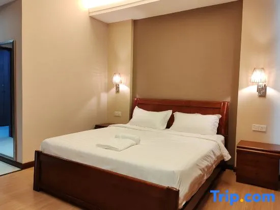 Luxury Double room (full double bed)