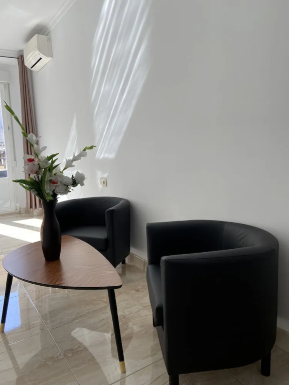 Deluxe Double room with city view (twin beds)