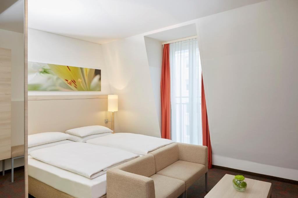 Superior Double room (full double bed)