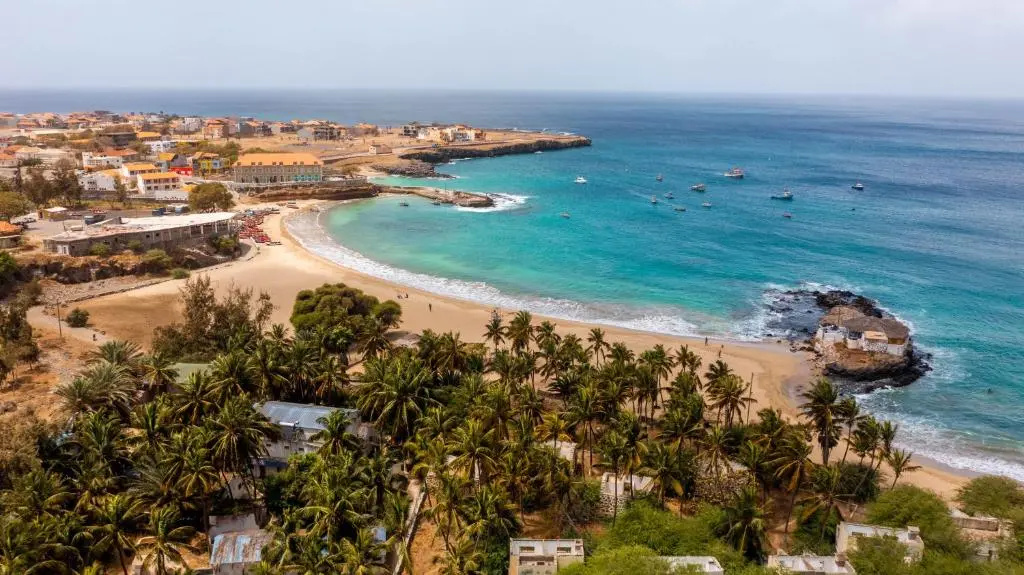 Beach & Waterfront