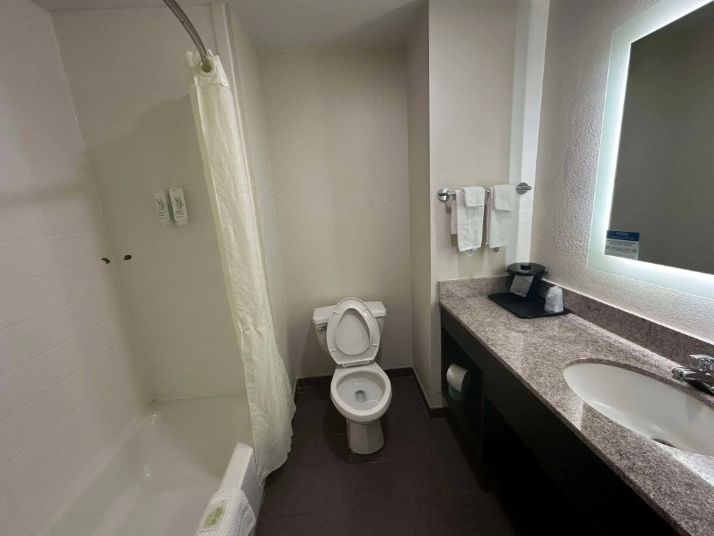 Hotel photo 32