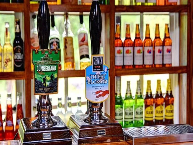 Food & Beverage