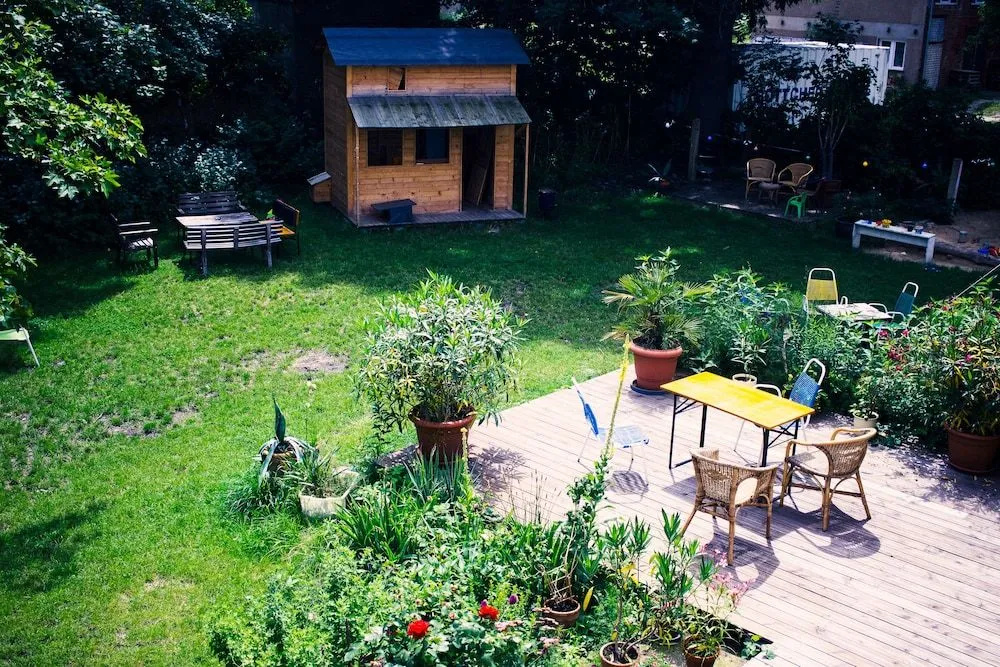 Hostel & Garten Eden